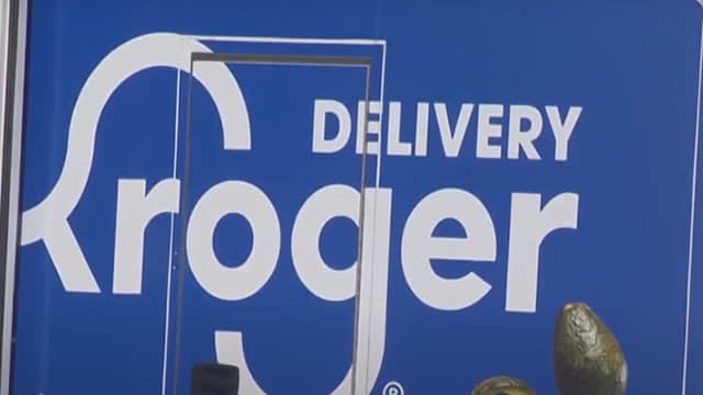 Kroger Posts Higher Profit but Gives Cautious Full-Year Forecast