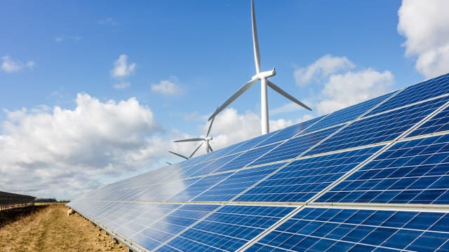 E.ON acquires British energy supplier OVO