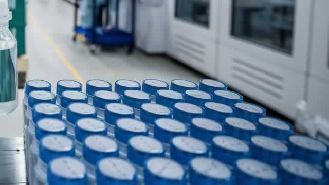 Pfizer's eczema drug meets main goal in mid-stage trial, plans late-stage study