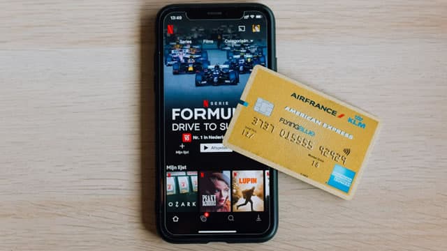 American Express Sales, Profit Rise on Higher Card Member Spending