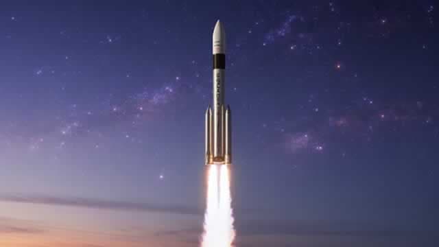 SpaceX to Go Public June 12