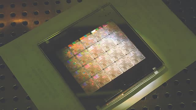 Nvidia reports earnings beat as AI boom pushes data center revenue up 75%