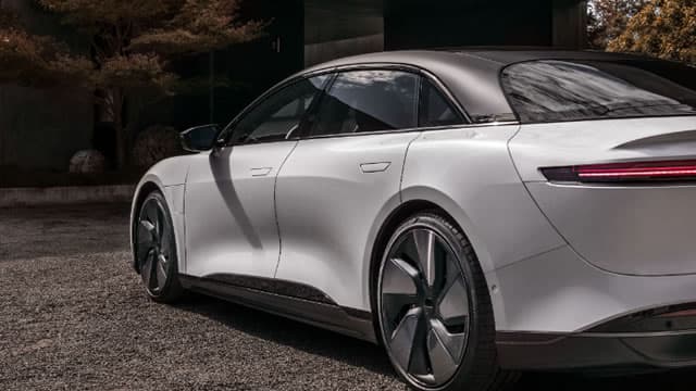 Lucid Secures $750 Million in New Funding, Names New CEO