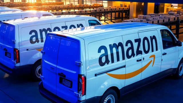 Delta to Tap Amazon Satellite-Internet Service for In-Flight Wi-Fi