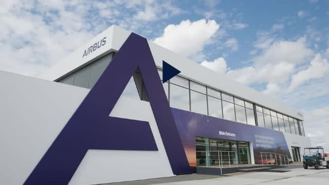 Airbus sees no sign of jet order cancellations despite fuel pressures, CEO says