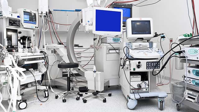 US FDA warns Medline over defective heart procedure syringes