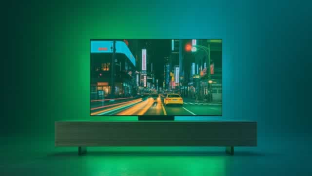 Trump demands Netflix fire Susan Rice as DOJ probes Warner deal