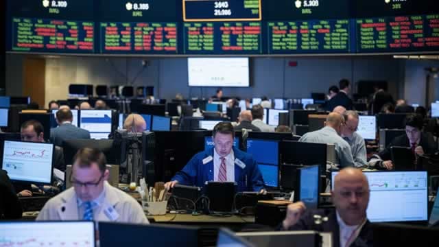 U.S. stock futures flat as chances of rate hike rise after Warsh's Jackson Hole comments