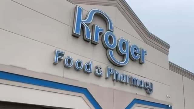 Kroger beats quarterly sales estimates